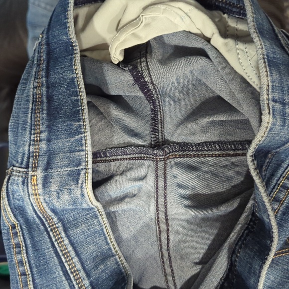 Levi's Blue Jeans - Picture 8 of 8